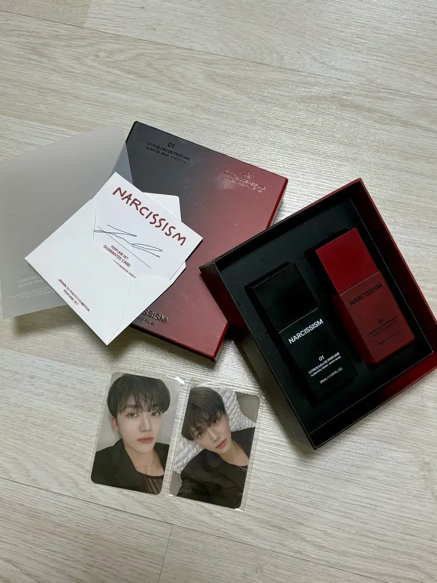 NCT DREAM Jaemin NARCISSISM Perfume 02 Red
